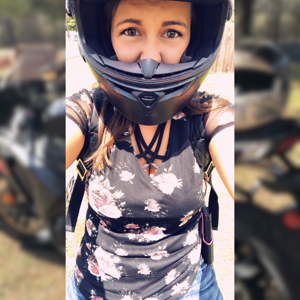 Meet your Posher, Dani